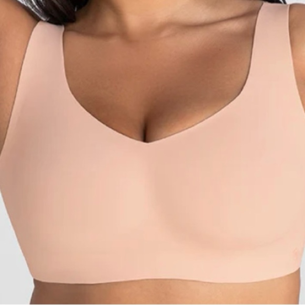Seamless Nude Bra
